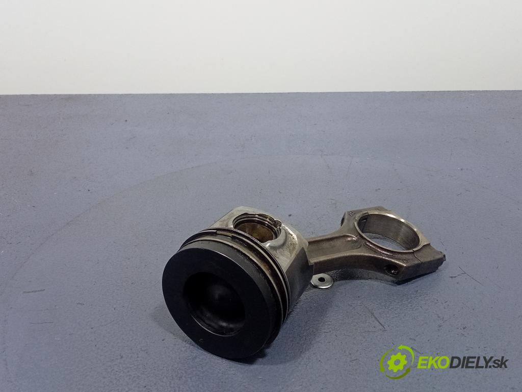 Bmw X6 2012 piest 01