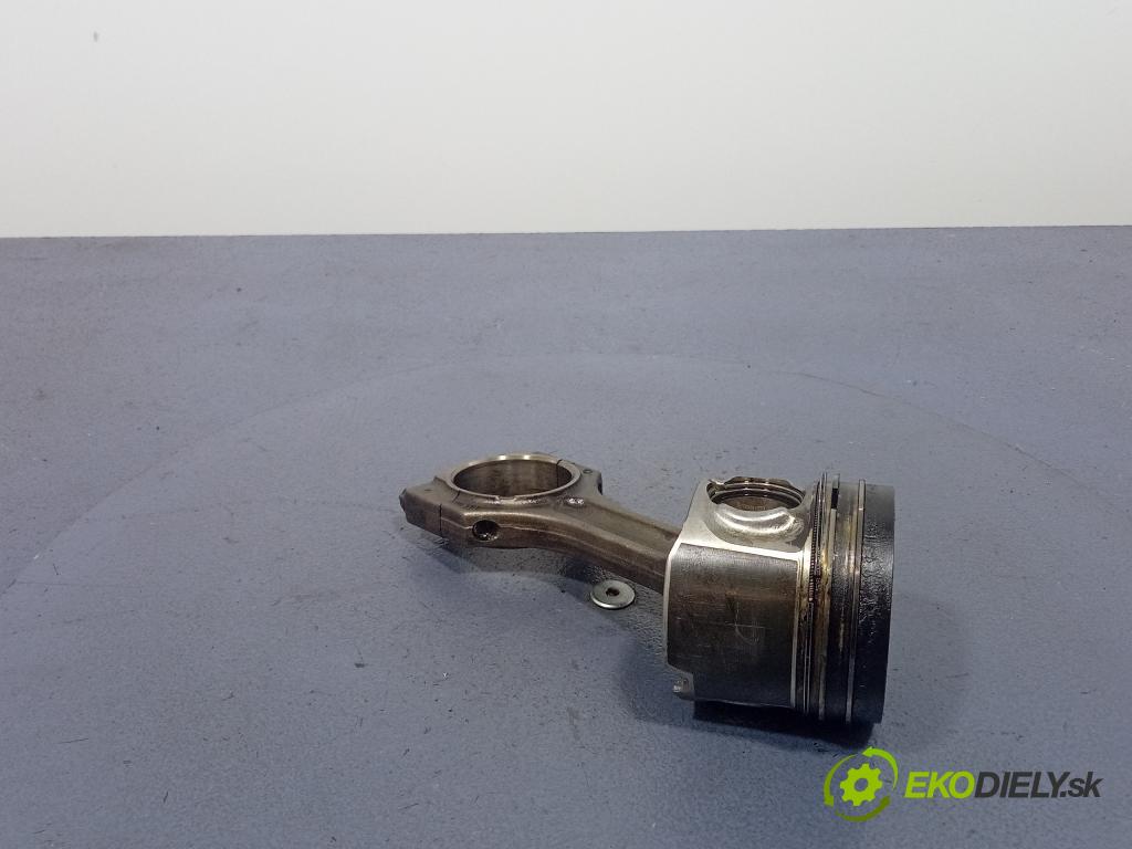 Bmw X6 2012 piest 01