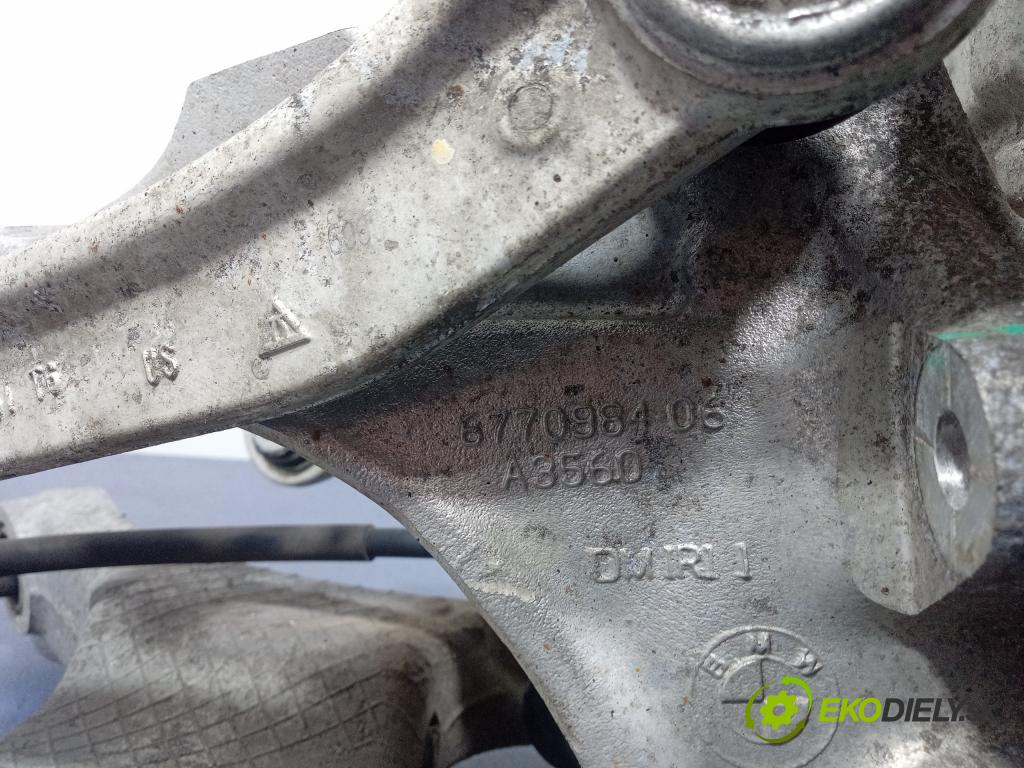 Bmw X6 2012 náboj ľavá 01