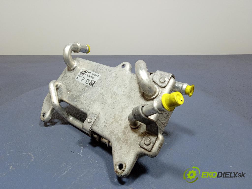 Audi A7 2022 chladič oleja 4M0317021G