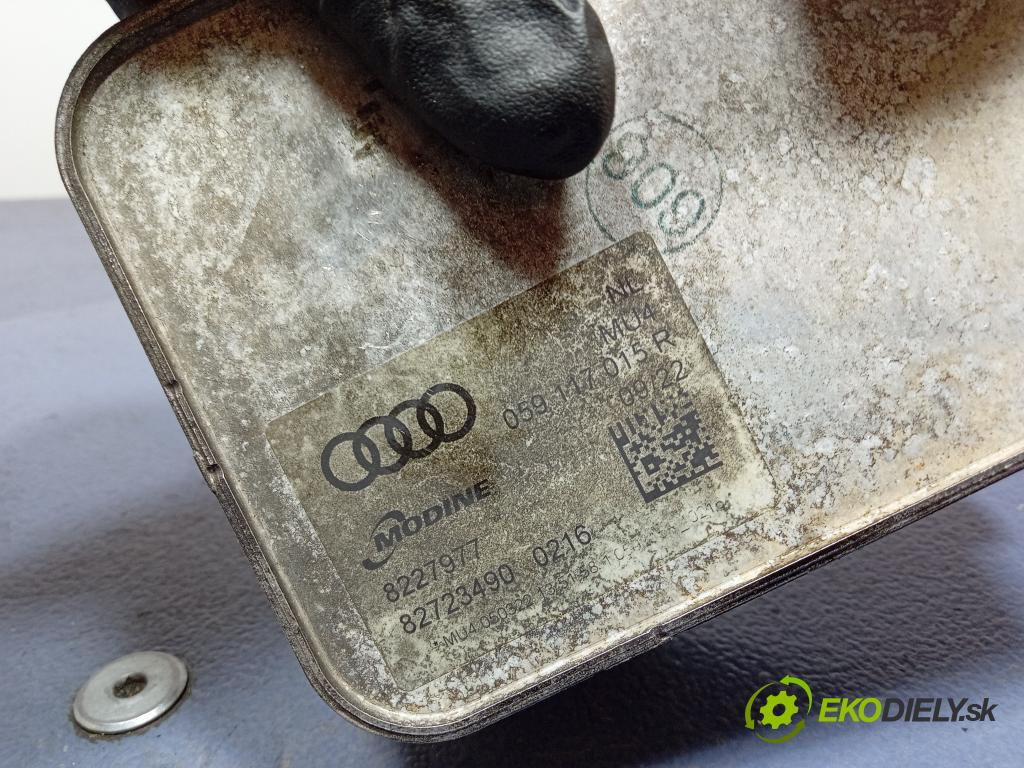 Audi A7 2022 chladič oleja 059117015R