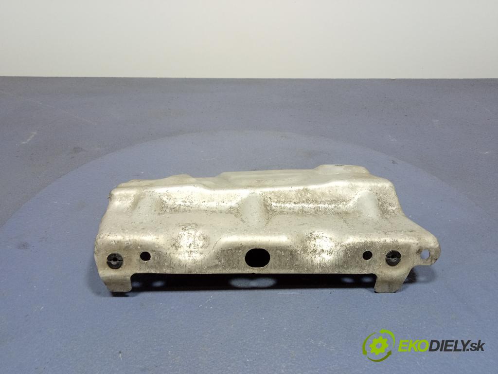 Audi A7 2022 výztuha narazník Zad: 4K0807329