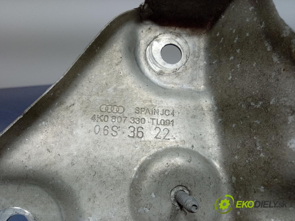 Audi A7 2022 výztuha narazník Zad: 4K0807330