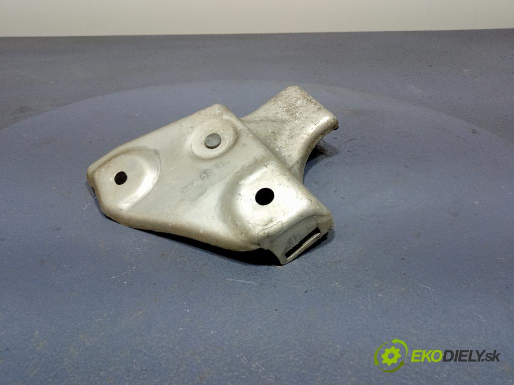 Audi A7 2022 výztuha narazník Zad: 4K0807330