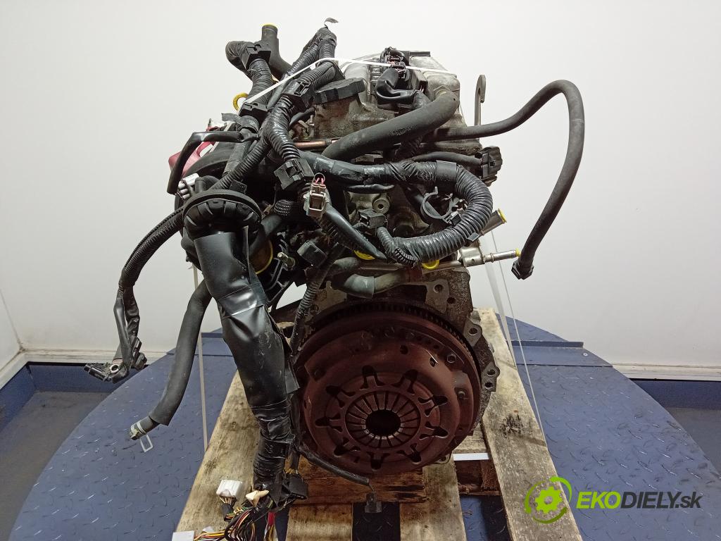 Toyota Corolla 2002 motor Benzín: 4ZZFE