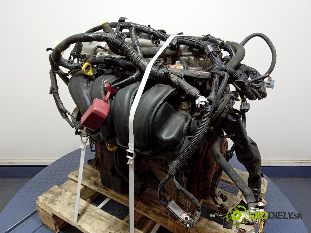 Toyota Corolla 2002 motor Benzín: 4ZZFE