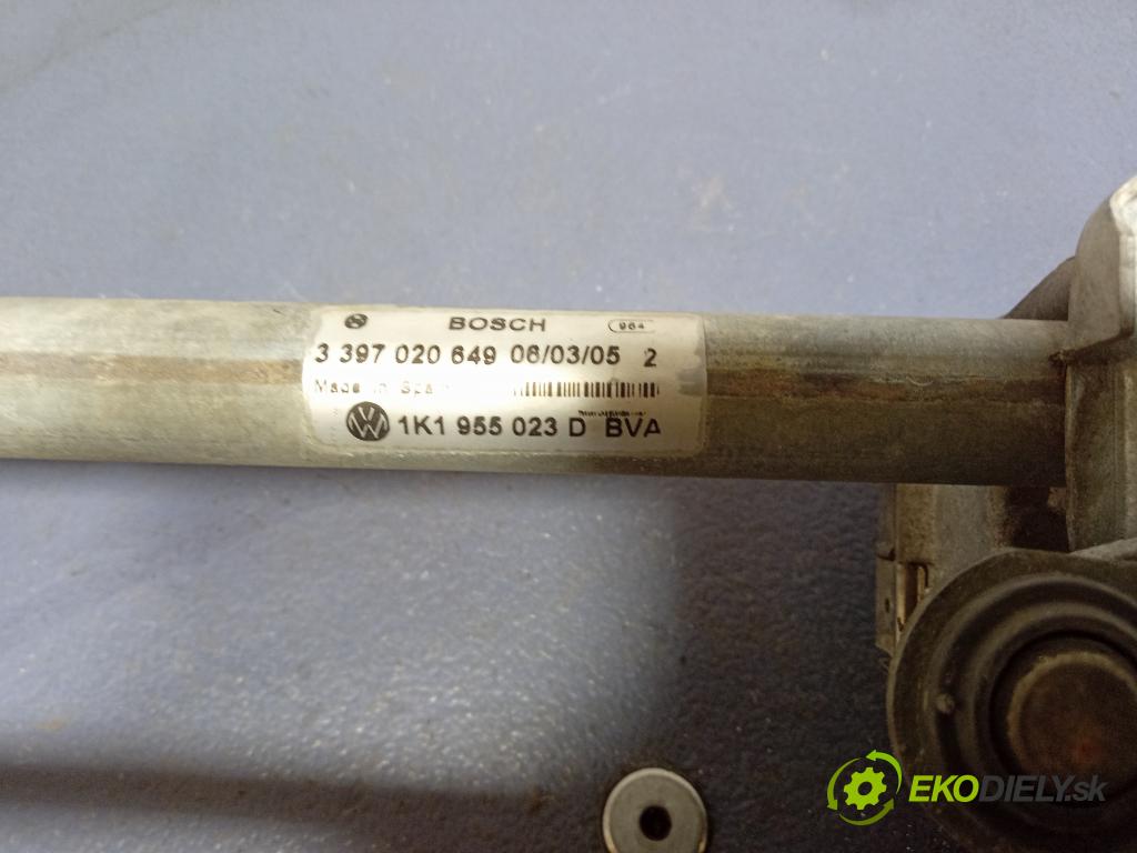 Volkswagen Golf 2005 mechanismus motorek Stěrače: před 1K1955023D