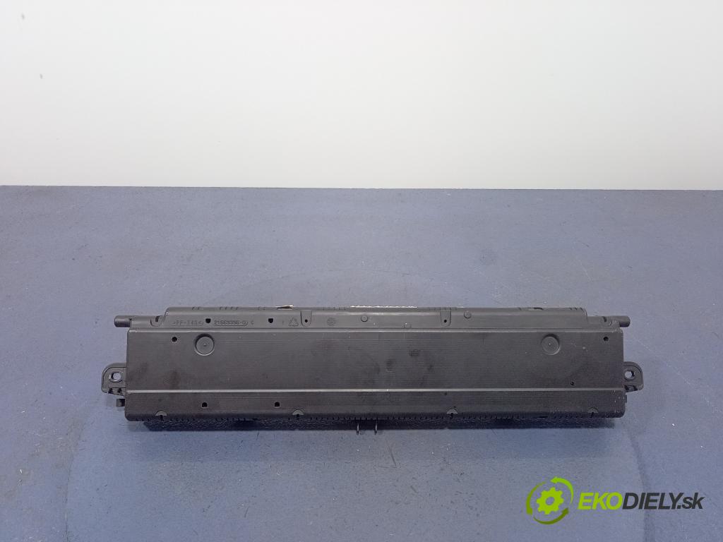 Renault Scenic 2005 prístrojovka/ budíky P8200451506F