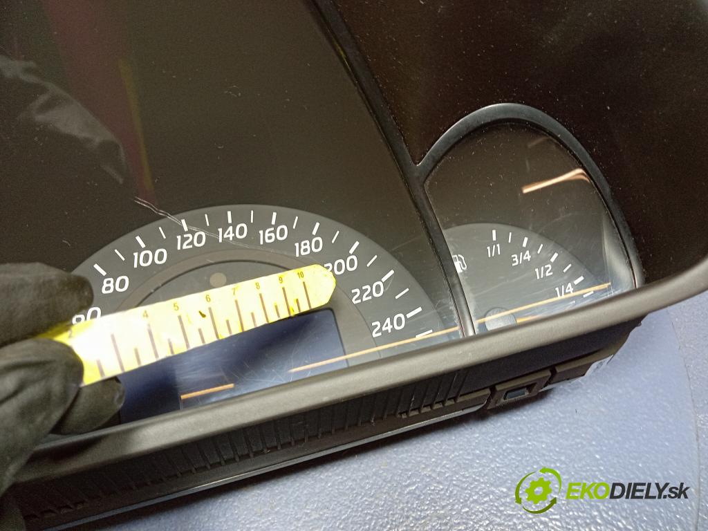 Mercedes C-klasa 2003 prístrojovka/ budíky A2035401947