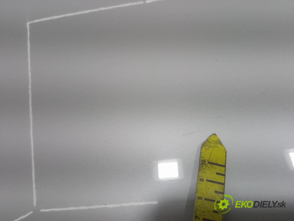 Bmw Seria 7 2016 zadna dveře kufra: kufra: 01