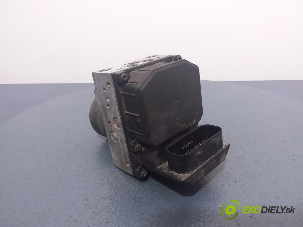 Audi A4 2002 čerpadlo ABS x 8E0614517
