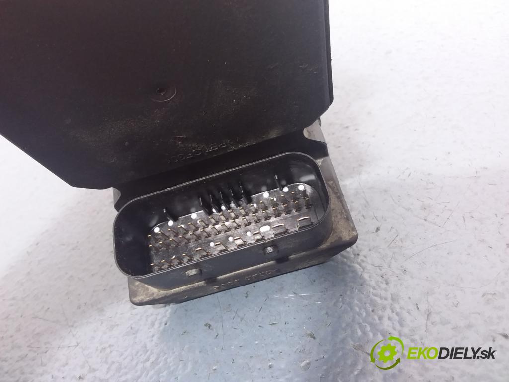 Audi A4 2002 čerpadlo ABS x 8E0614517