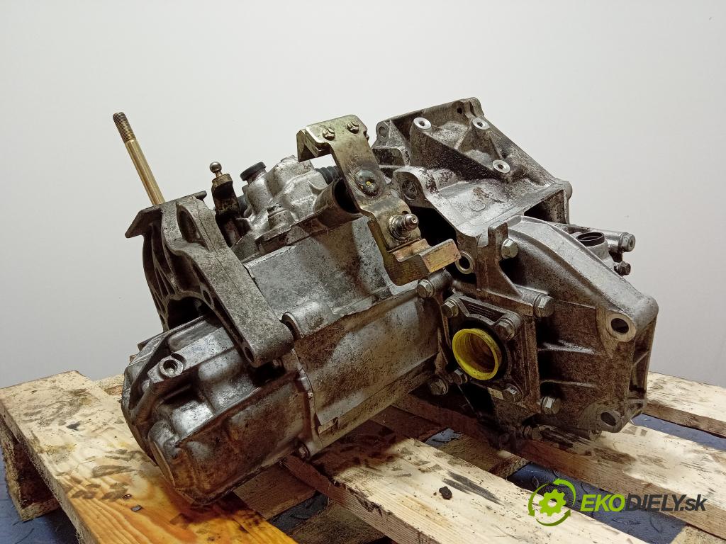 Fiat Stilo 2003 prevodovka Manualna C514