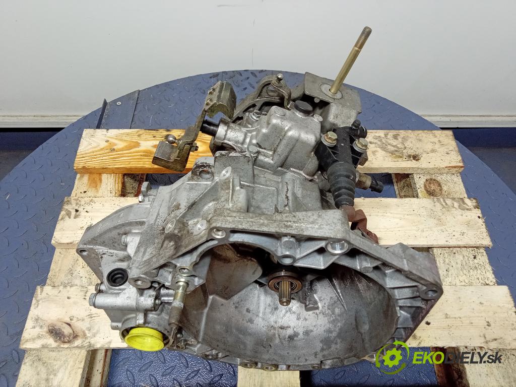 Fiat Stilo 2003 prevodovka Manualna C514