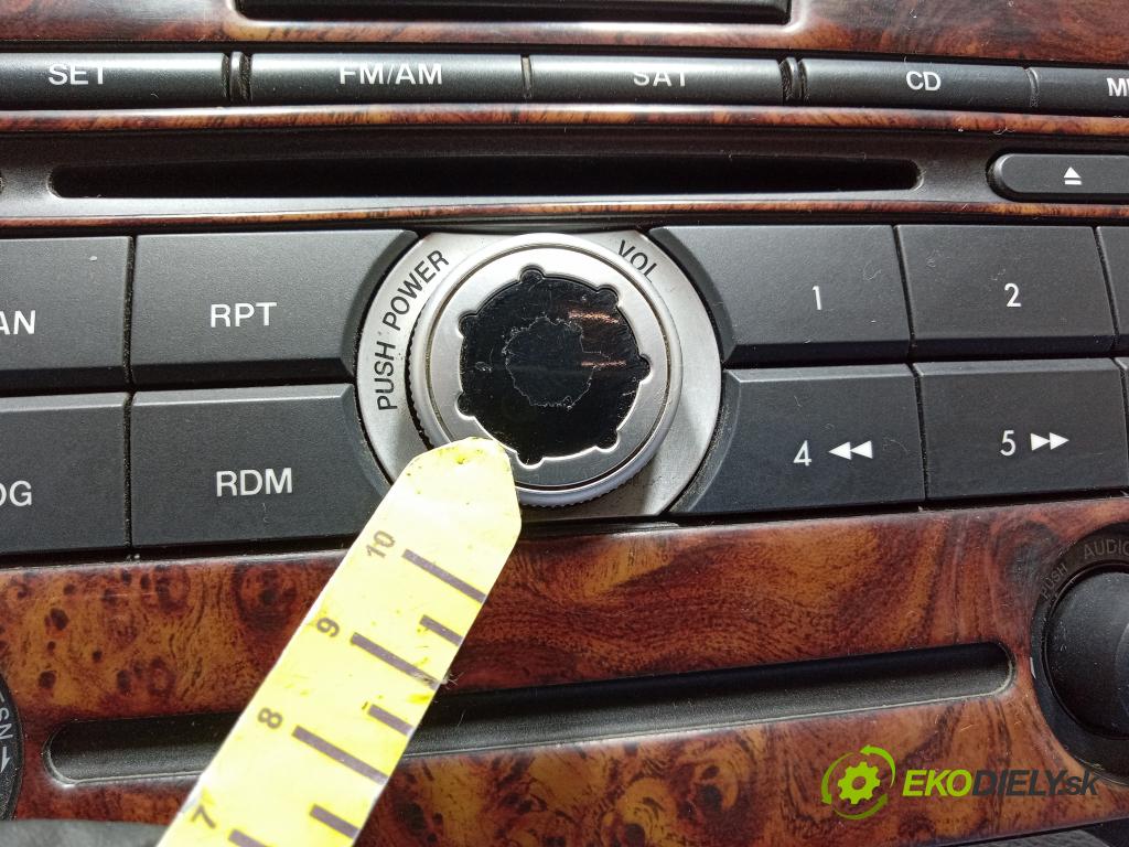 Mazda Cx-7 2008 Radio I Navigácia: EG2366AR0A