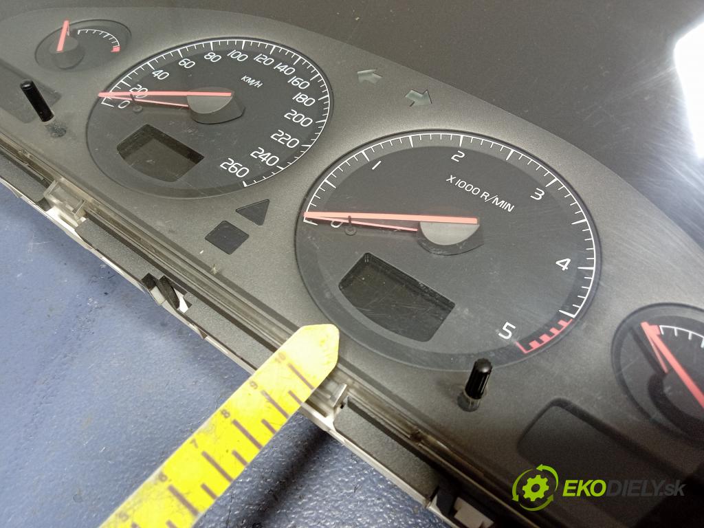 Volvo S80 2000 prístrojovka/ budíky 9499671