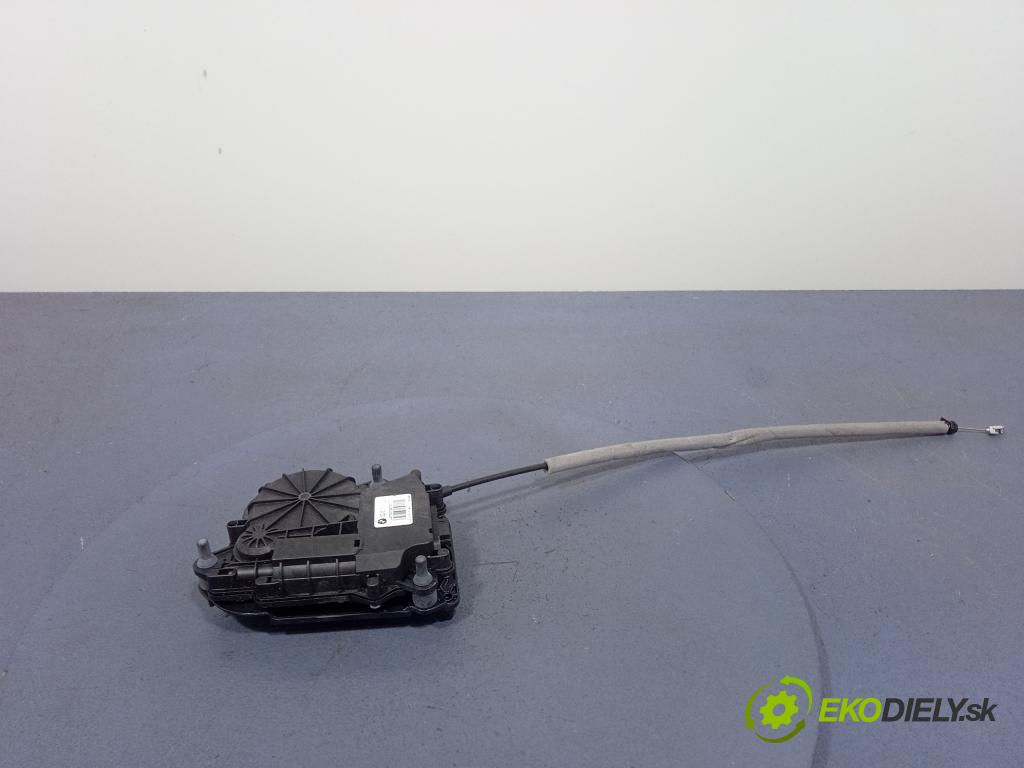 Bmw Seria 7 2016 zámek Klapky: kufr 7357097