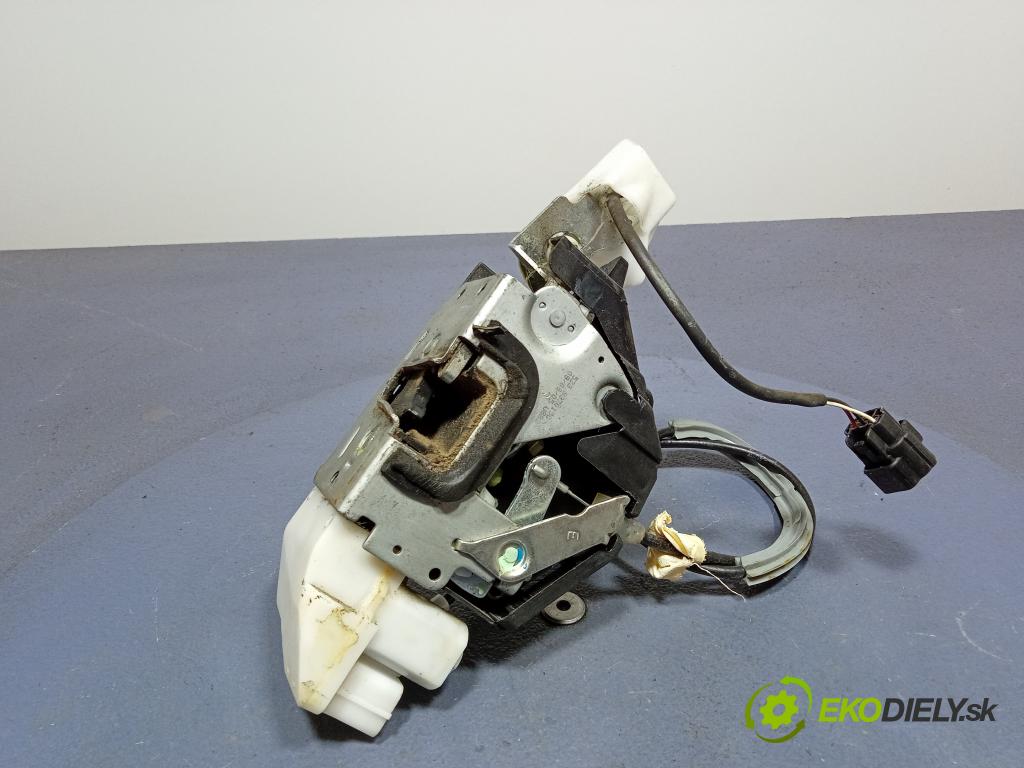 Vw Fox 2005 zámek dveře před Levý: 5Z3837013C