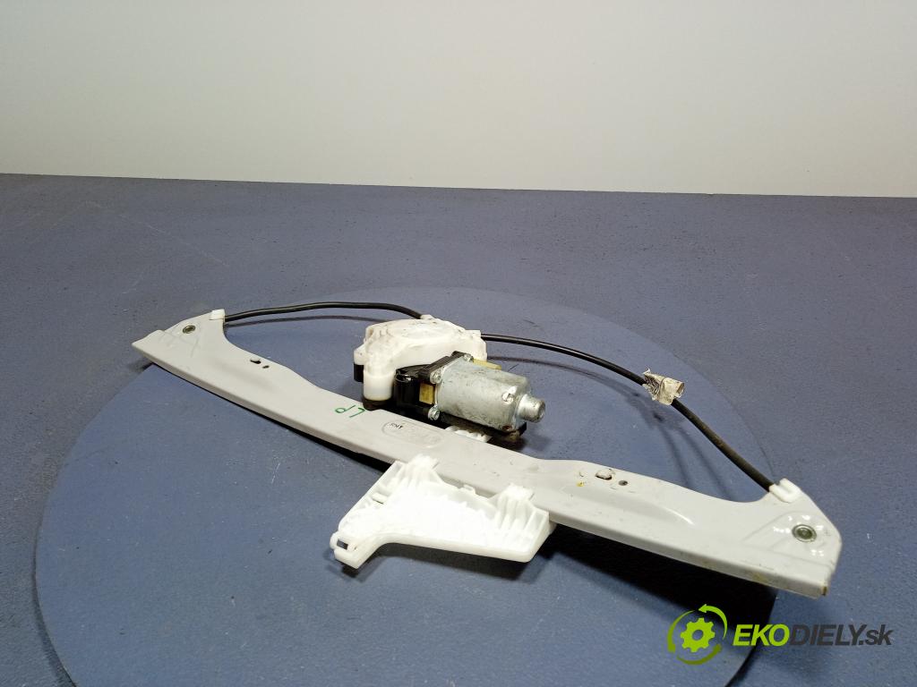 Vw Fox 2005 mechanismus stahování Sklenka: před Levý: 5Z3837501A