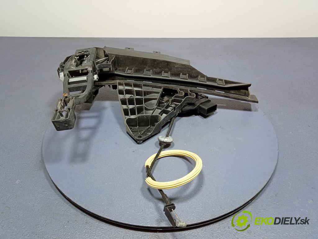 Ford C-max 2008 zámek dveře před Levý: 01