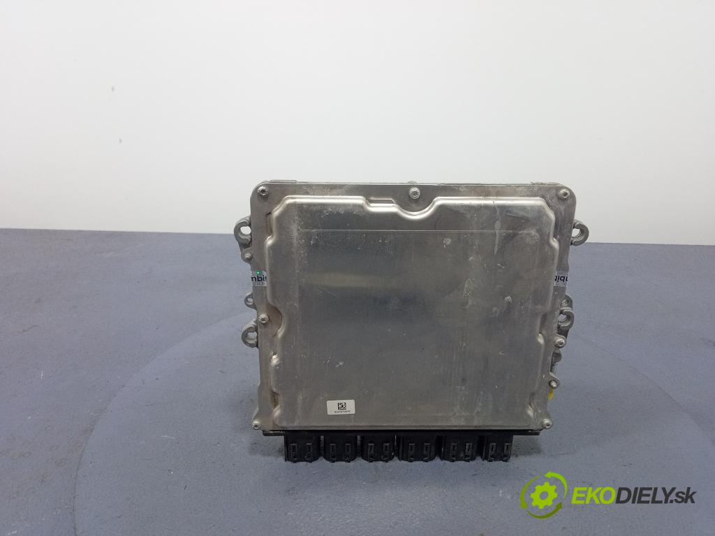 Bmw Seria 7 2016 riadiaca jednotka Motor: 8678187