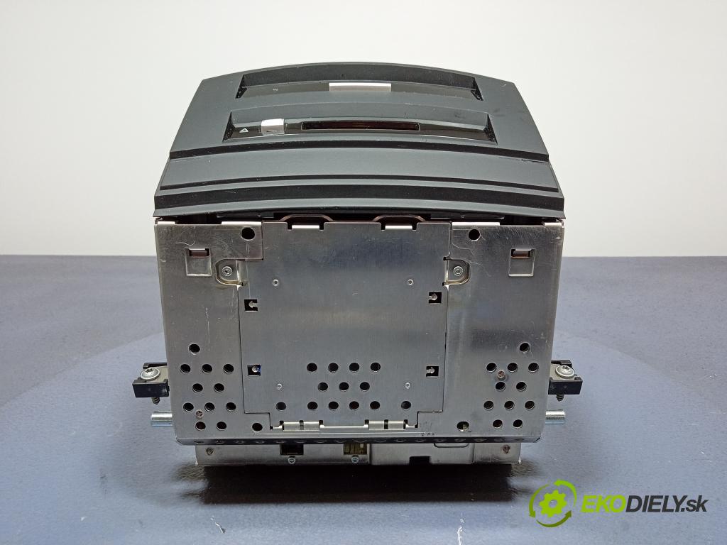 Mercedes S-klasa 2006 Radio I Navigácia: A2218702486