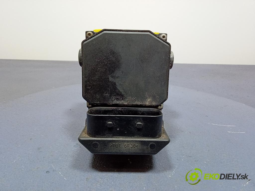 Audi A4 2001 čerpadlo ABS x 8E0614517
