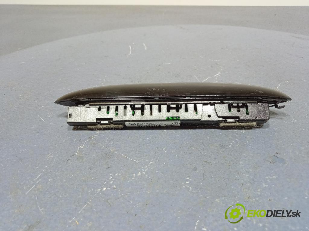 Mercedes S-klasa 2006 Zobrazit: Rádio: / GPS A1715420123