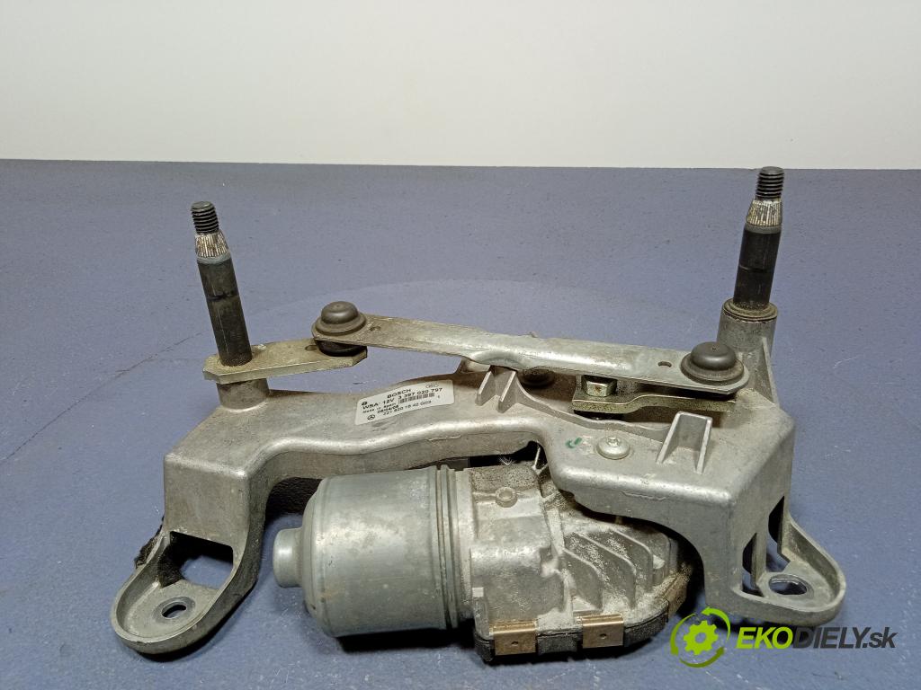 Mercedes S-klasa 2006 mechanismus motorek Stěrače: před 2218201842