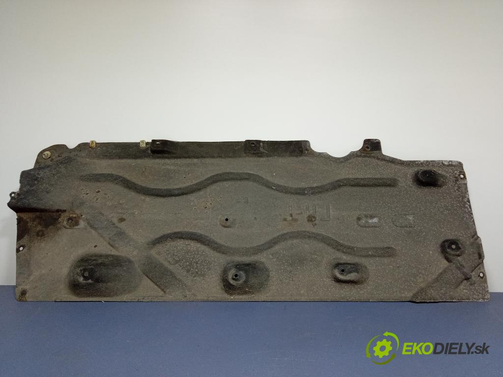 Mercedes S-Klasa 2006 kryt Plast: podvozek: 01