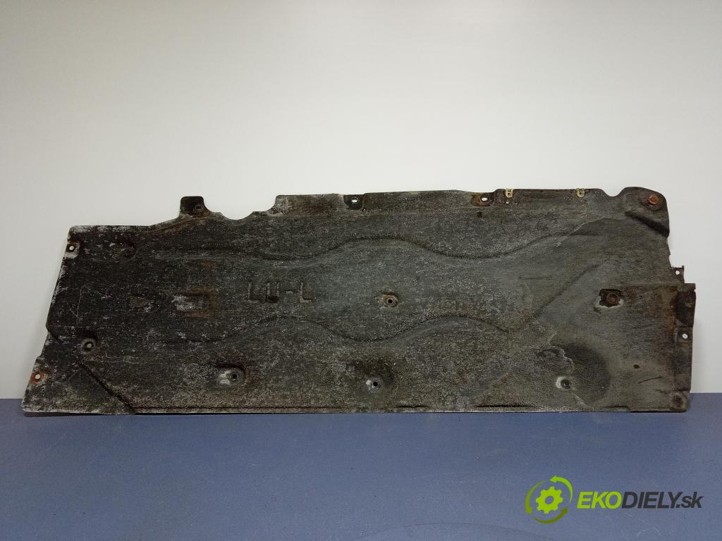 Mercedes S-Klasa 2006 kryt Plast: podvozek: 01