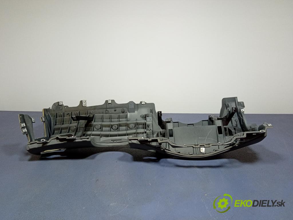 Mercedes S-klasa 2006 kokpit,pristrojová doska A2216800687