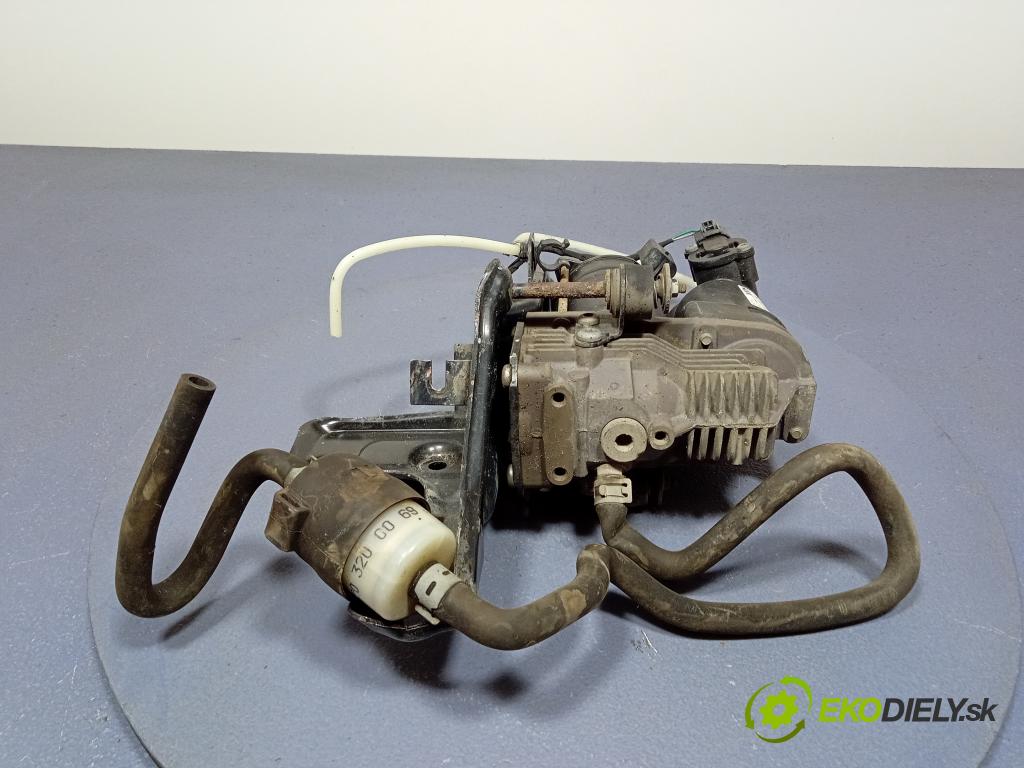 Mercedes S-klasa 2006 Kompresor Vzduch: A2213200704