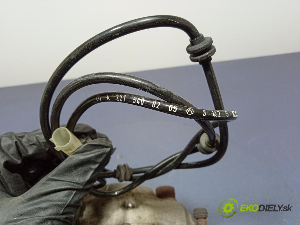 Mercedes S-klasa 2006 brzdič brzdový Predné v pravo: 01