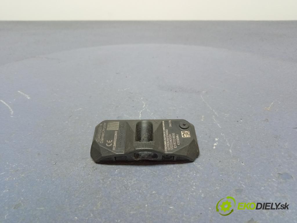 Mercedes S-klasa 2006 snímač Tlak Pneumatiky: A0045425718