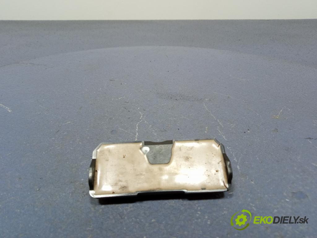 Mercedes S-klasa 2006 snímač Tlak Pneumatiky: A0045425718