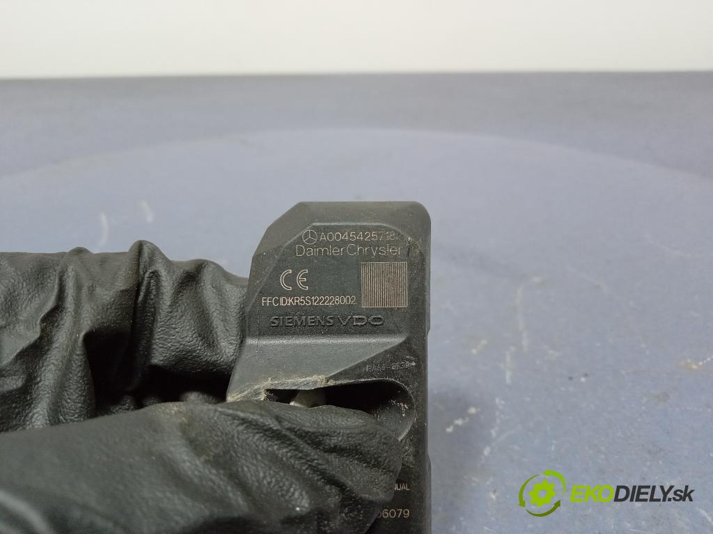 Mercedes S-klasa 2006 snímač Tlak Pneumatiky: A0045425718