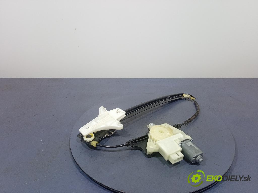 Vw Passat 2016 mechanismus stahování Sklenka: Zad: Levý: 3G5839461A