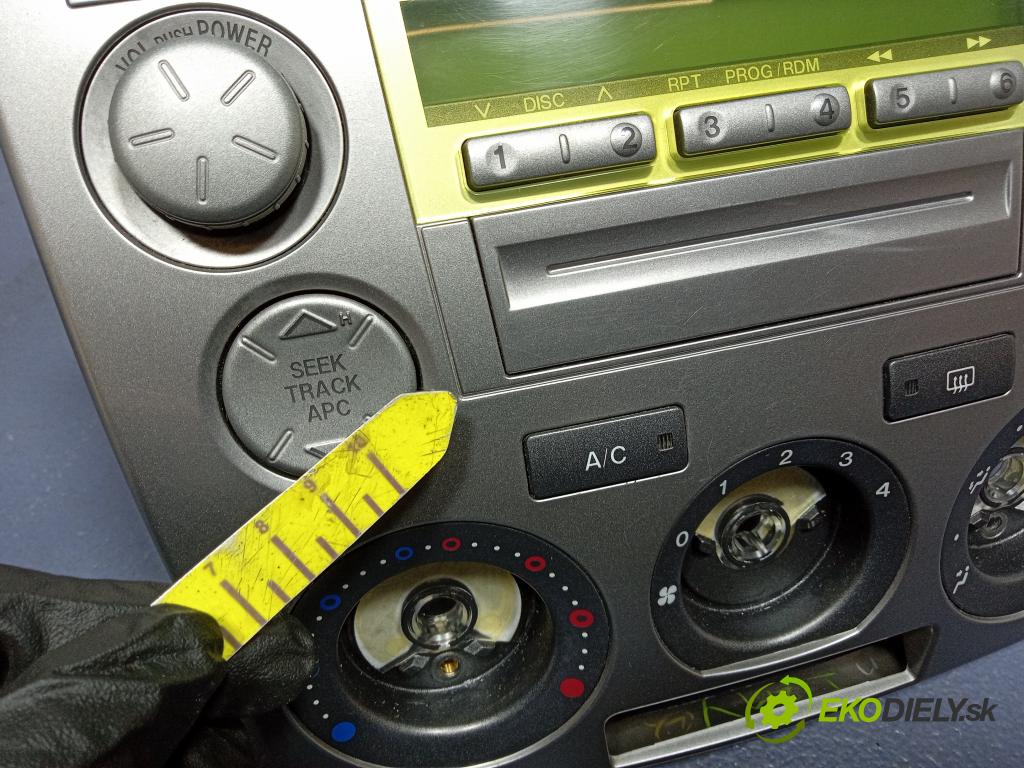 Mazda 2 2004 Radio I Navigácia: 3M71-18K76-CC