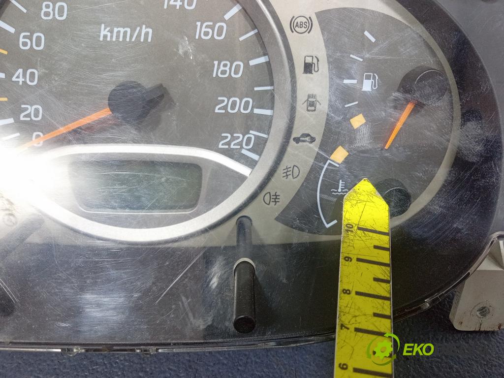 Nissan Almera tino 2003 prístrojovka/ budíky BU071
