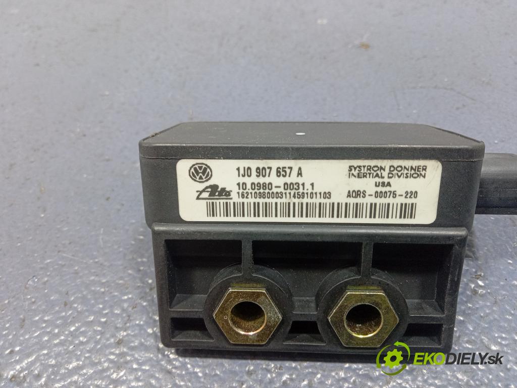 Audi A3 1999 snímač ESP. 1J0907657A