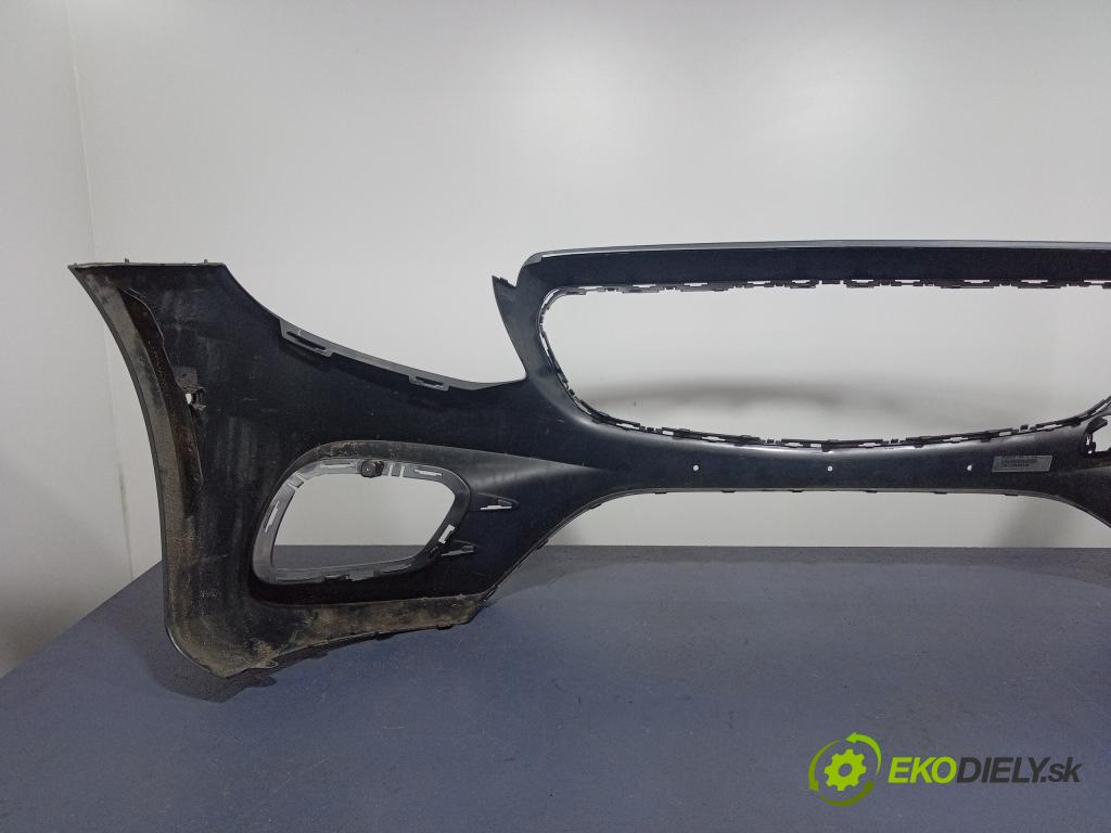 Mercedes E-klasa 0 nárazník před A2138852600