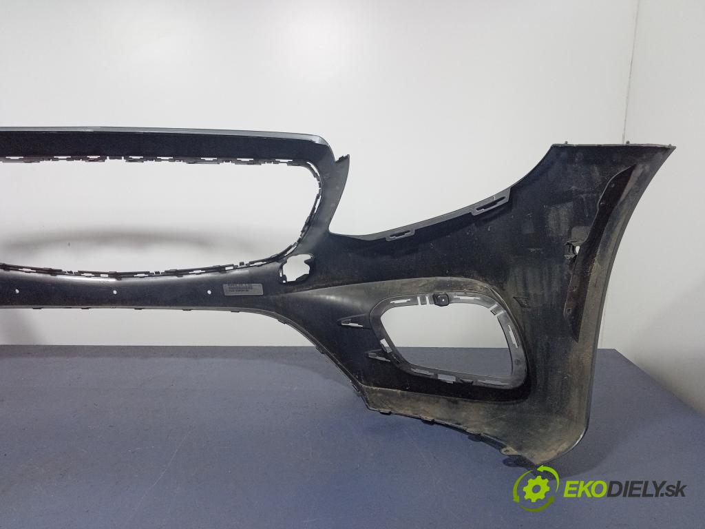 Mercedes E-klasa 0 nárazník před A2138852600