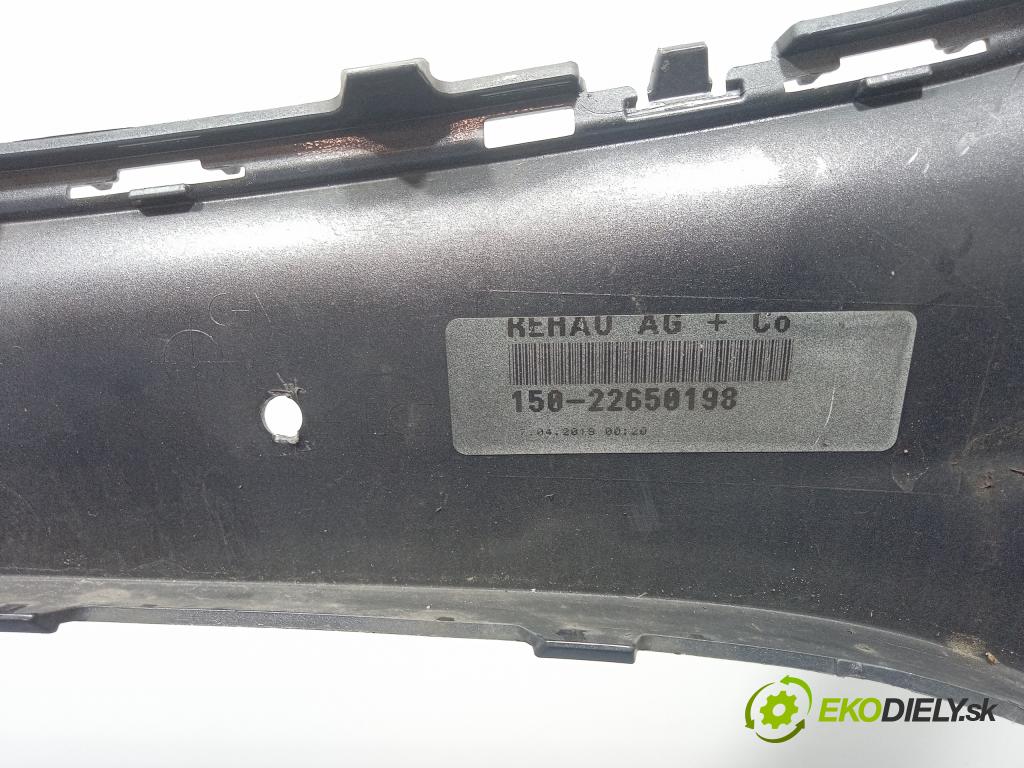 Mercedes E-klasa 0 nárazník před A2138852600