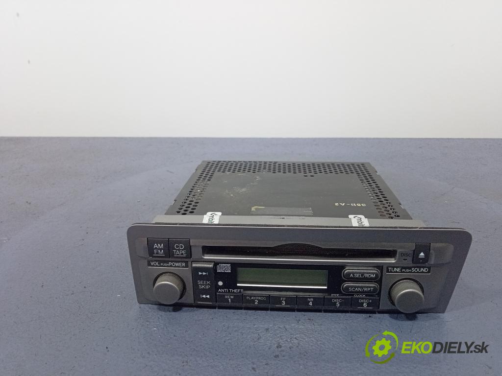 Honda Civic  ima 2004 Radio I Navigácia: 39101-S5B-A210