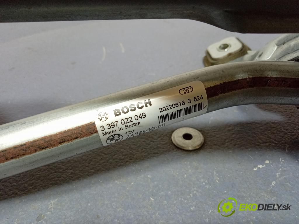 Bmw M1 2022 mechanismus motorek Stěrače: před 7453953