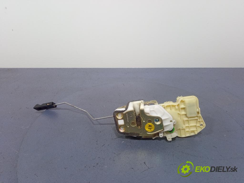 Honda Civic ima 2004 zámek dveře před Levý: 01