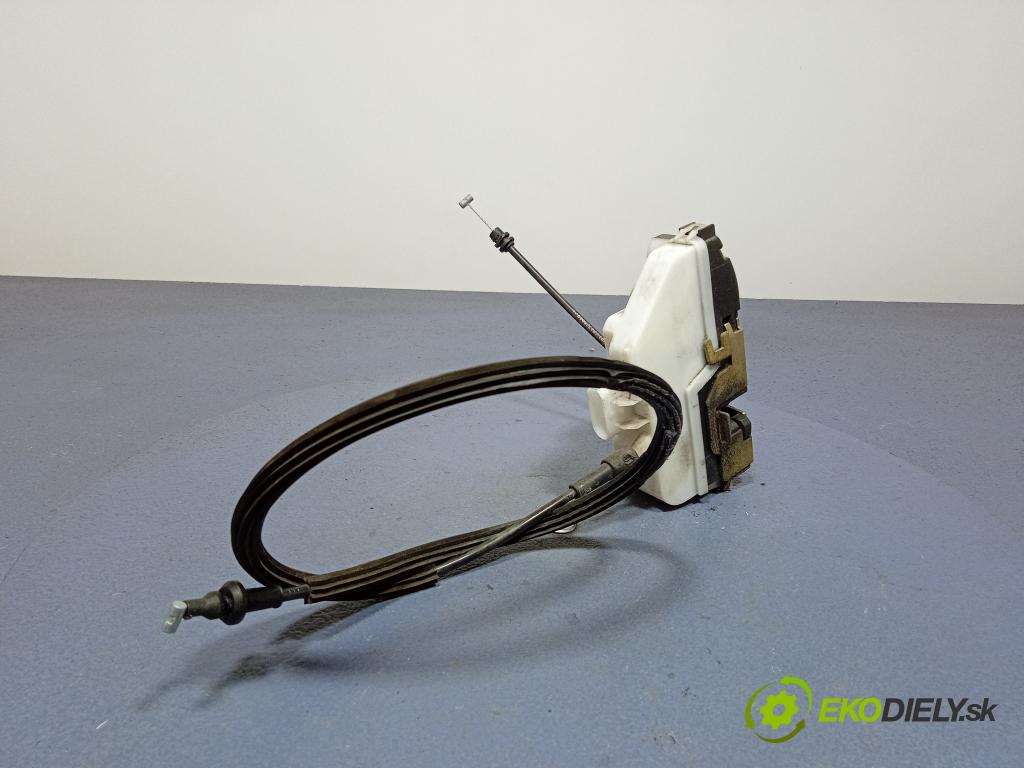 Citroen C3 pluriel 2003 zámok dvere Predné v pravo: 46978380