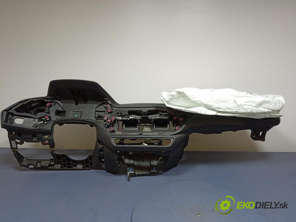 Bmw M1 2022 kokpit,pristrojová doska 6834295