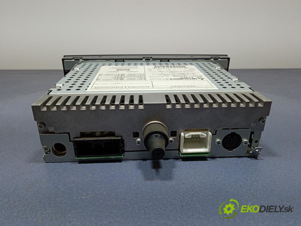 Mitsubishi Colt 2005 Radio I Navigácia: MZ312966